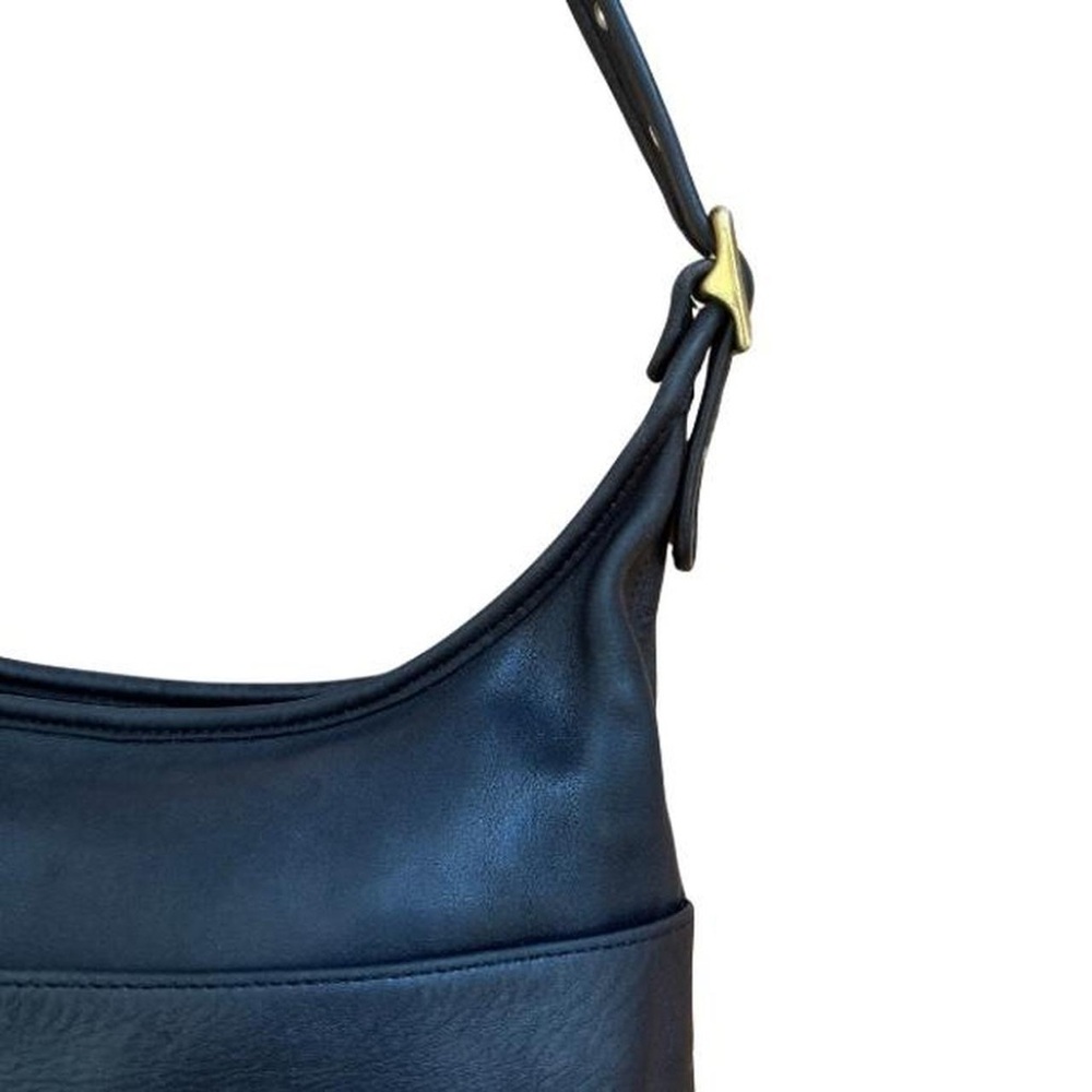 Coach Vintage Black Shoulder Bag - Picture 3 of 8